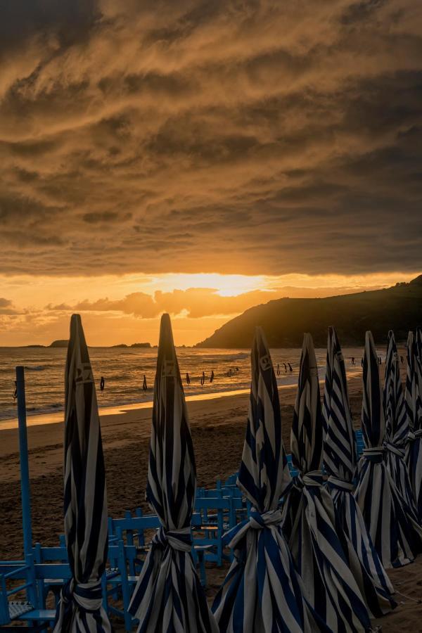 Pension Ipar Zarautz Exterior photo