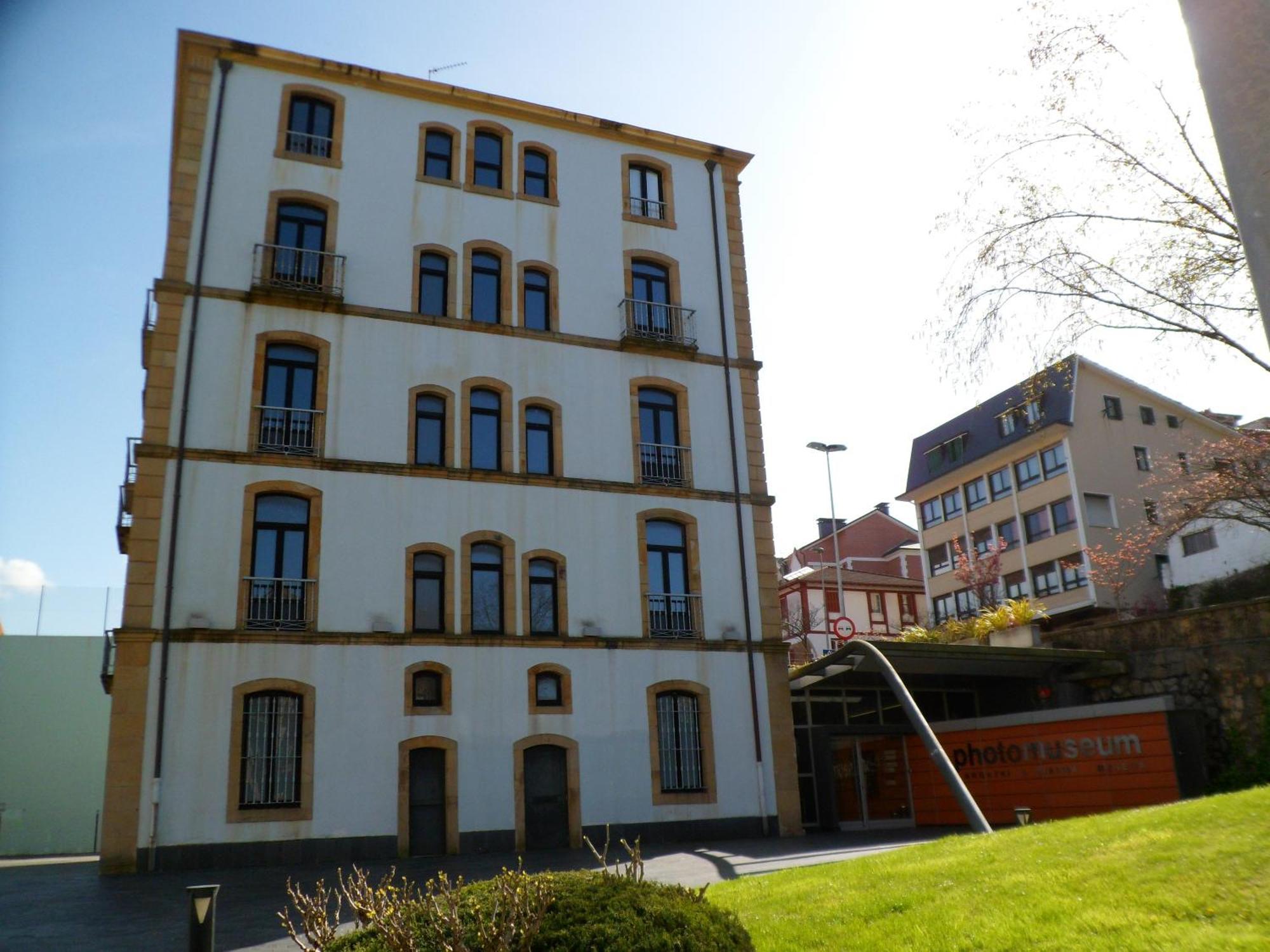 Pension Ipar Zarautz Exterior photo